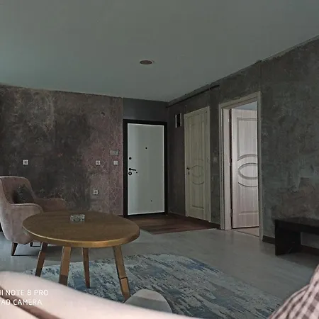 On6 Apartment *